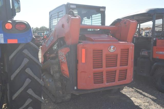 Image of Kubota SVL75-2 equipment image 1