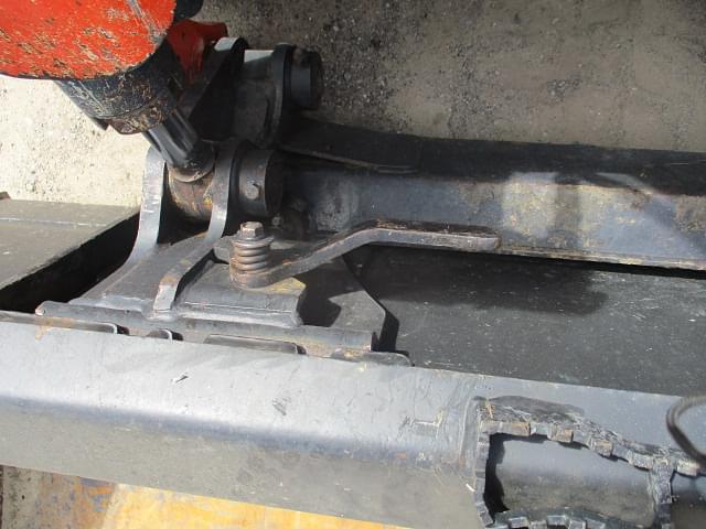 Image of Kubota SVL75-2 equipment image 2