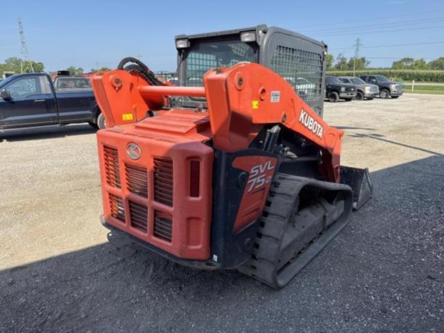 Image of Kubota SVL75-2 equipment image 2