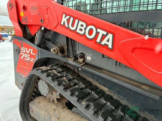 Image of Kubota SVL75-2 equipment image 2