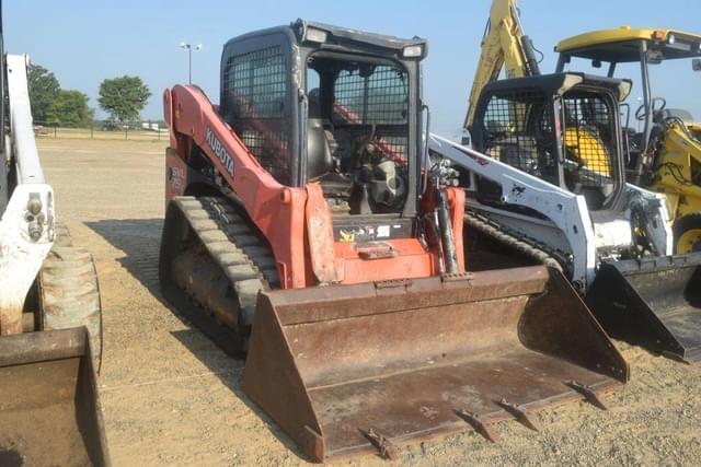 Image of Kubota SVL75-2 equipment image 3