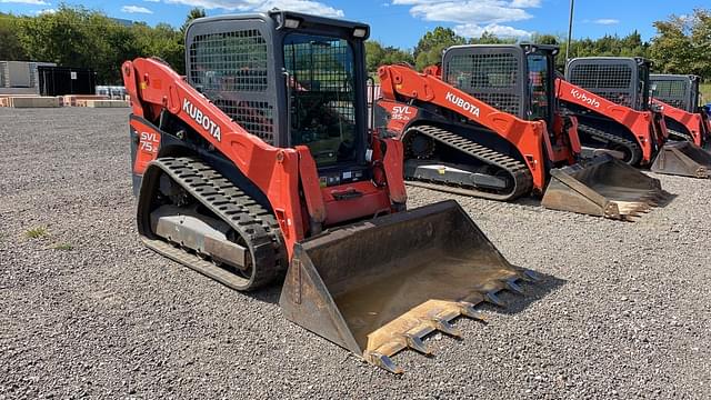 Image of Kubota SVL75-2 equipment image 2