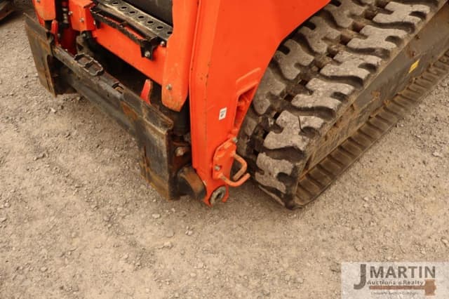 Image of Kubota SVL75-3 equipment image 4