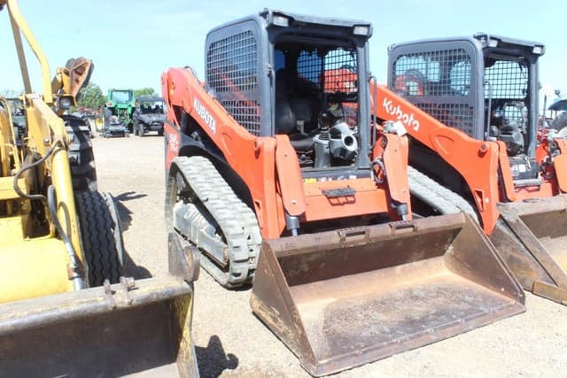 Image of Kubota SVL75-2 equipment image 3