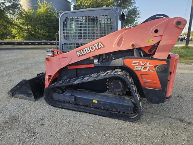 Image of Kubota SVL90-2 equipment image 4