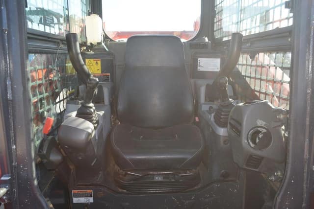 Image of Kubota SVL90-2 equipment image 4