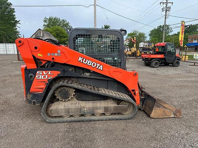 Image of Kubota SVL90-2 equipment image 3
