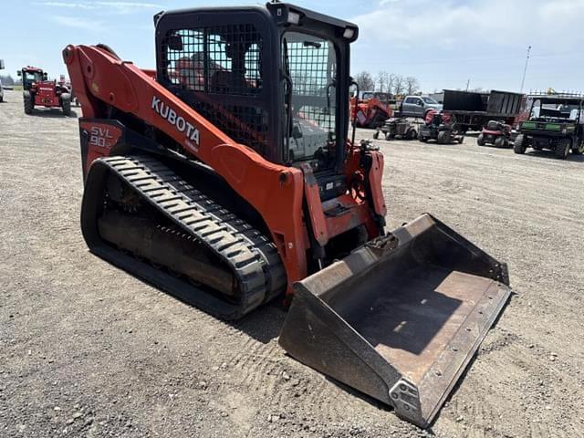 Image of Kubota SVL90-2 equipment image 3
