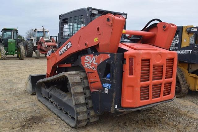 Image of Kubota SVL95-2S equipment image 1