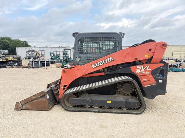 Image of Kubota SVL95-2S equipment image 1