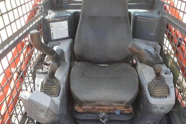 Image of Kubota SVL95-2S equipment image 4