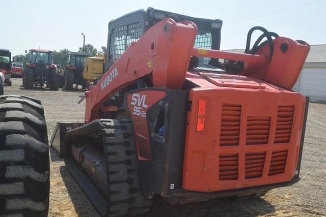Image of Kubota SVL95-2S equipment image 1