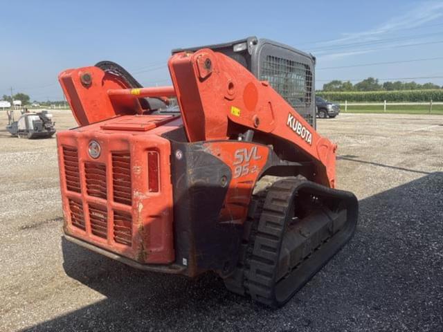 Image of Kubota SVL95-2S equipment image 3