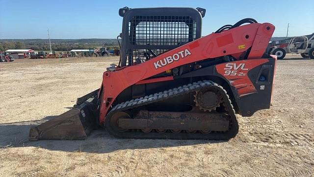 Image of Kubota SVL95-2S equipment image 1