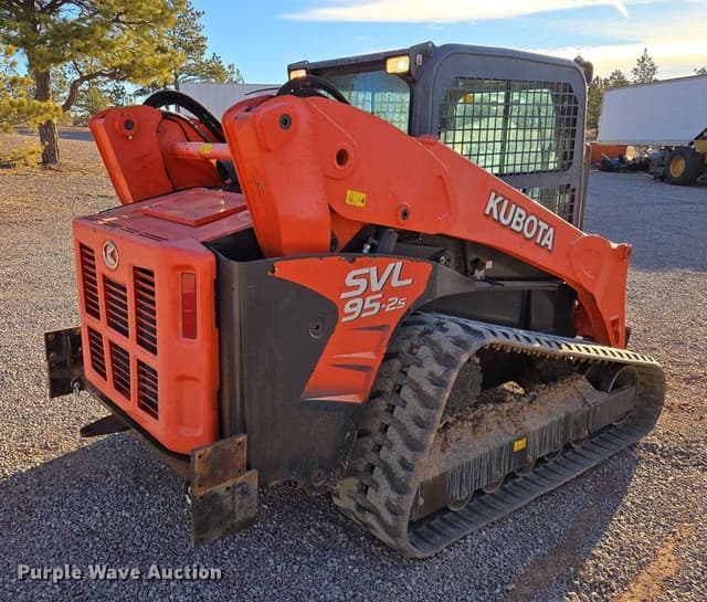 Image of Kubota SVL95-2S equipment image 4