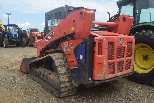 Image of Kubota SVL95-2S equipment image 1