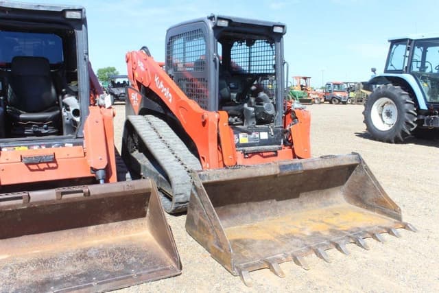 Image of Kubota SVL97-2 equipment image 3