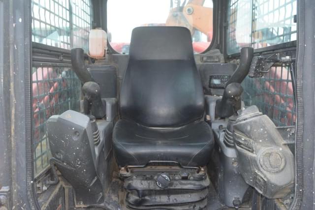 Image of Kubota SVL97-2 equipment image 4