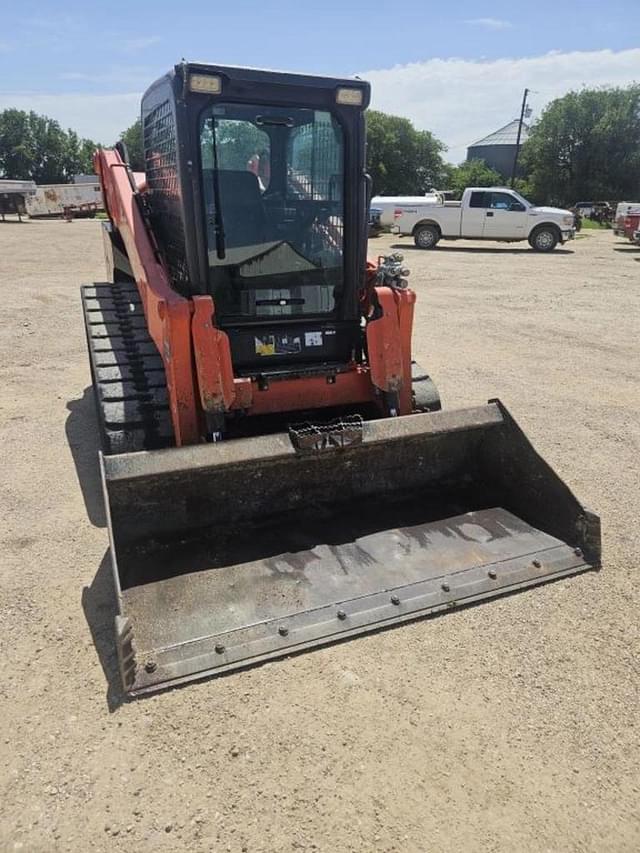 Image of Kubota SVL97-2 equipment image 2