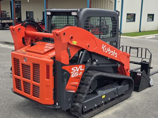 Image of Kubota SVL65-2 equipment image 3