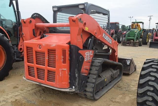 Image of Kubota SVL65-2 equipment image 2