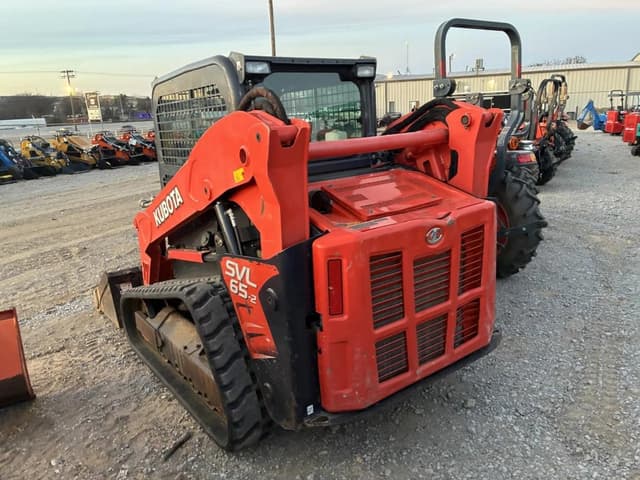 Image of Kubota SVL65-2 equipment image 3
