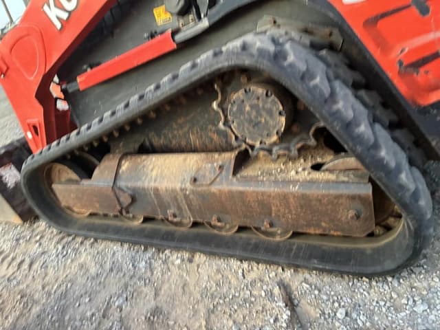 Image of Kubota SVL65-2 equipment image 4