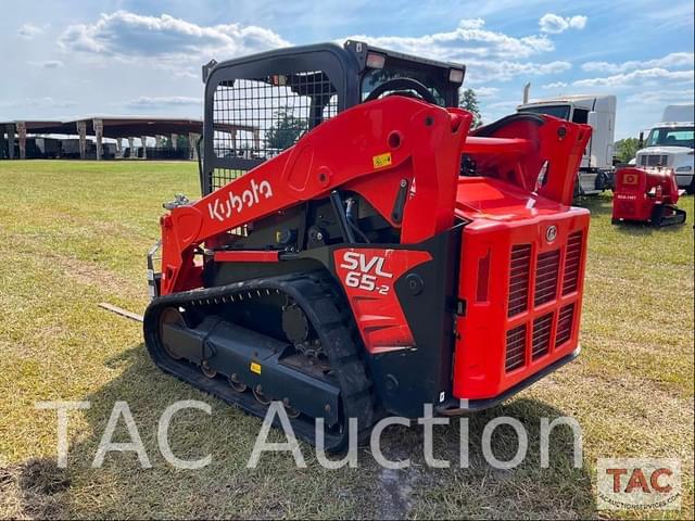 Image of Kubota SVL65-2 equipment image 2