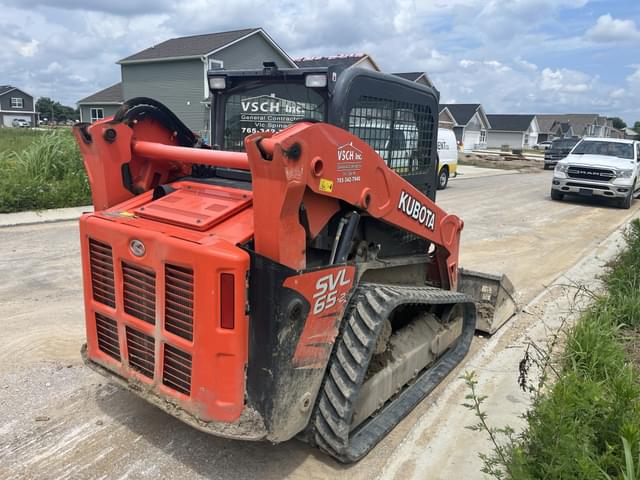 Image of Kubota SVL65-2 equipment image 2