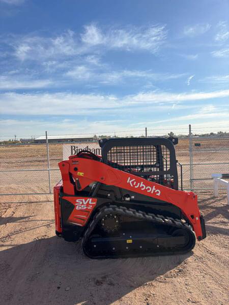 Image of Kubota SVL65-2 equipment image 1