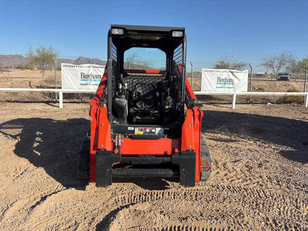 Image of Kubota SVL65-2 equipment image 2
