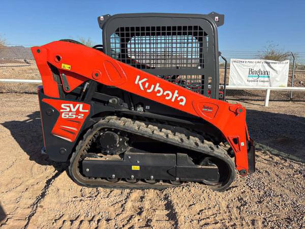 Image of Kubota SVL65-2 equipment image 1