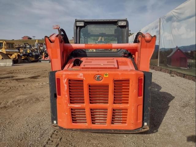 Image of Kubota SVL65-2 equipment image 3