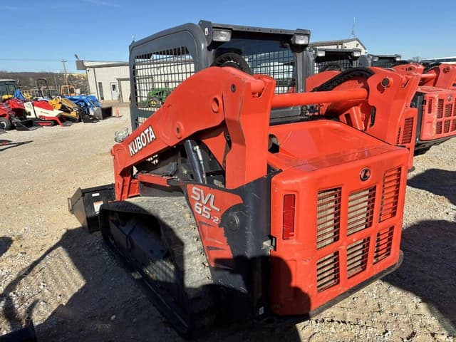 Image of Kubota SVL65-2 equipment image 3