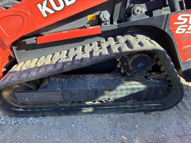 Image of Kubota SVL65-2 equipment image 4