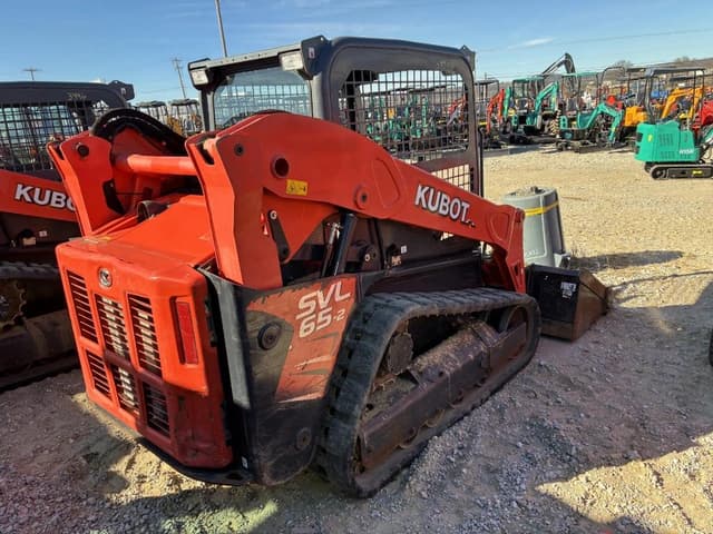 Image of Kubota SVL65-2 equipment image 2