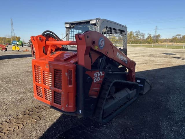 Image of Kubota SVL65-2 equipment image 4