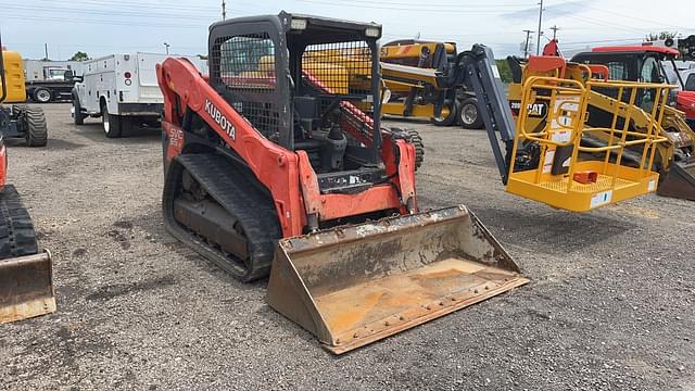 Image of Kubota SVL65-2 equipment image 2