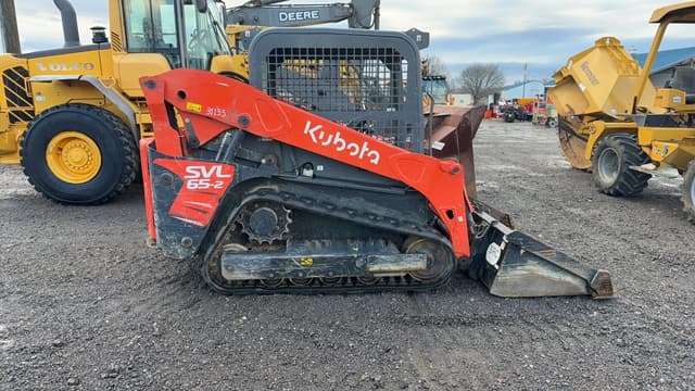 Image of Kubota SVL65-2 equipment image 4