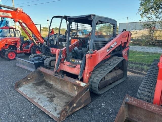 Kubota SVL75-2 Equipment Image0