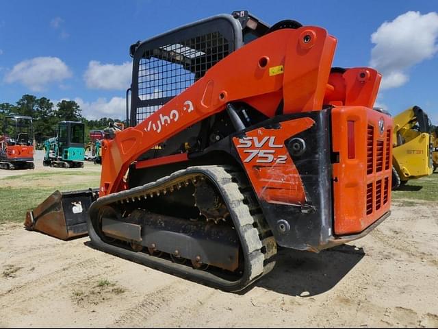 Image of Kubota SVL75-2 equipment image 3