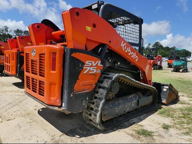 Image of Kubota SVL75-2 equipment image 2
