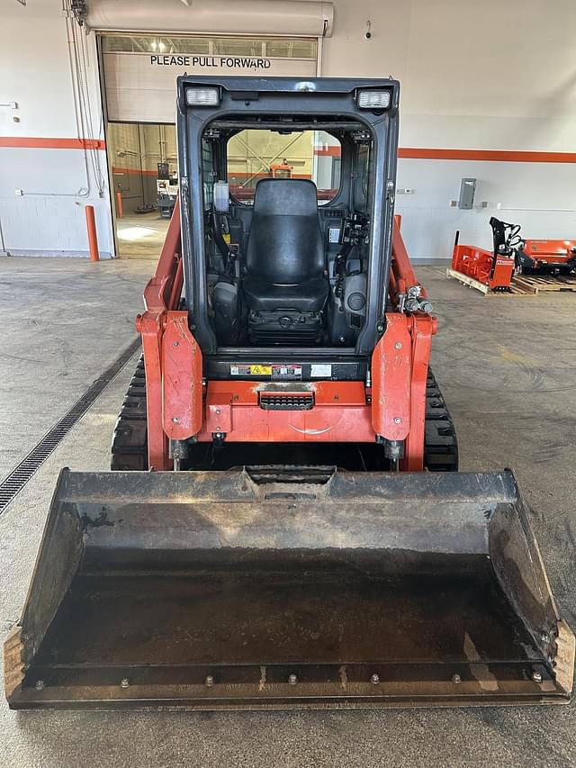 Image of Kubota SVL75-2 equipment image 1