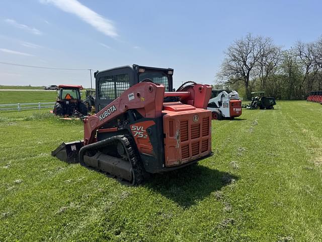 Image of Kubota SVL75-2 equipment image 2