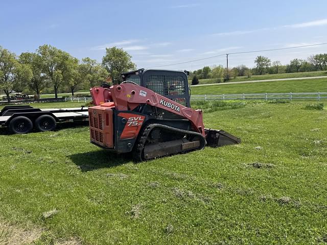 Image of Kubota SVL75-2 equipment image 4