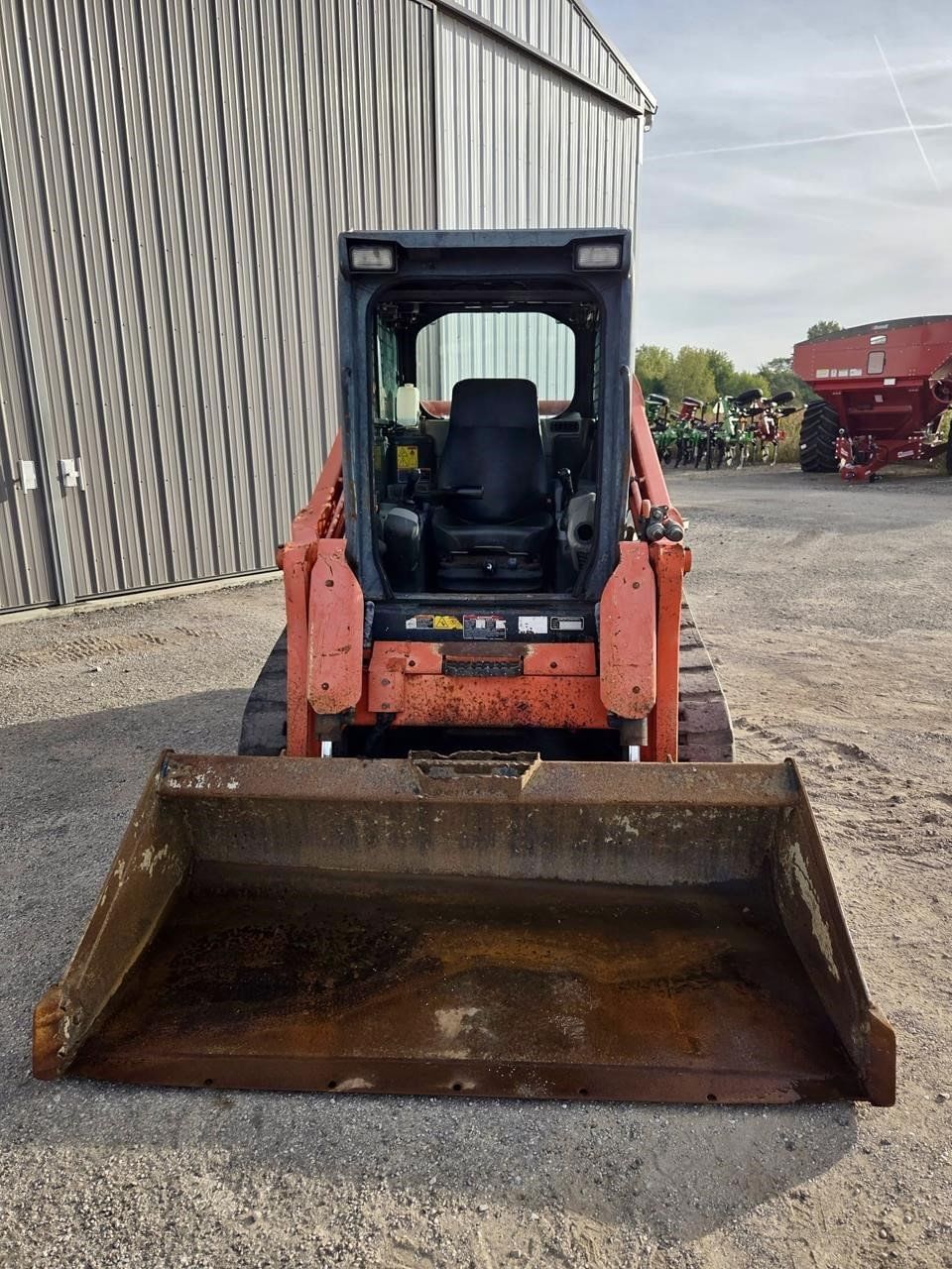 2014 Kubota SVL75-2 Equipment Image0