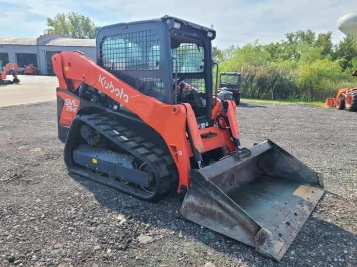 2023 Kubota SVL75-2 Equipment Image0