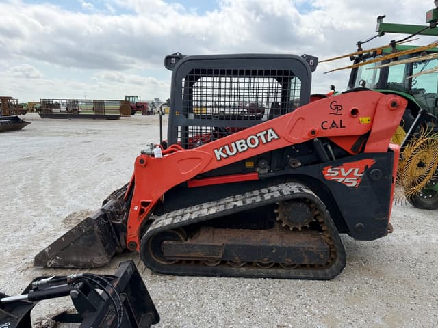 Image of Kubota SVL75-2 equipment image 4