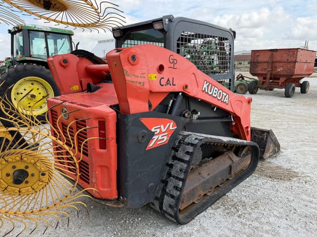 Image of Kubota SVL75-2 equipment image 3