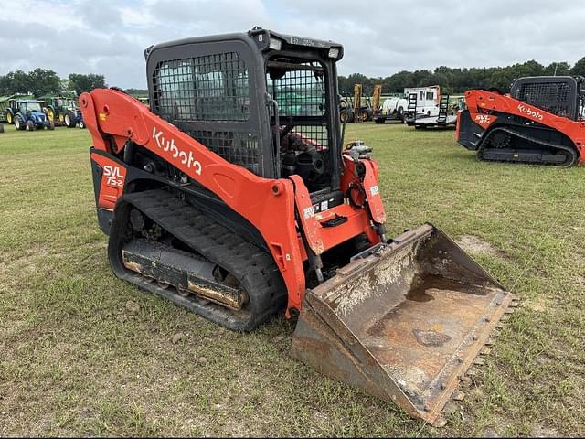 Image of Kubota SVL75-2 equipment image 3